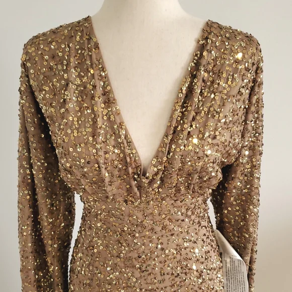 MacDuggal bronze Sequin gown Size 8 and 6 available new with tags - Picture 5 of 14